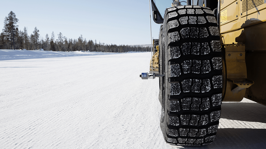 Trelleborg Launches EMR1025 All-Season Tire | Trelleborg Tires